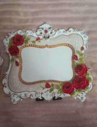 Marcos de fotos decorativos con rosas