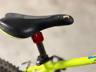 Esto sí que cansa a los niños. Bicicleta infantil