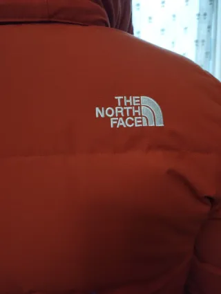 The North Face Plumas 550 Naranja