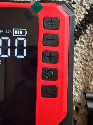 Arrancador Batería Coche con Inflador y Luz