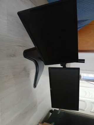 2 Pantallas Acer Negras