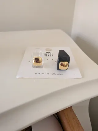 Set anillos fantasía GREEN COAST sin estrenar