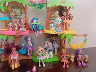Muñecas Enchantimals y Casa Árbol