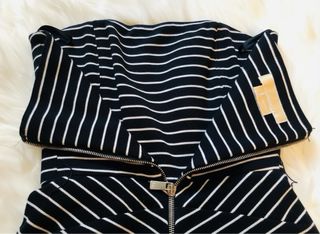 Michel Kors - Vestido rayas con cinturón negro