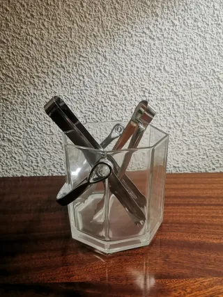 Cubiteras de cristal con pinzas