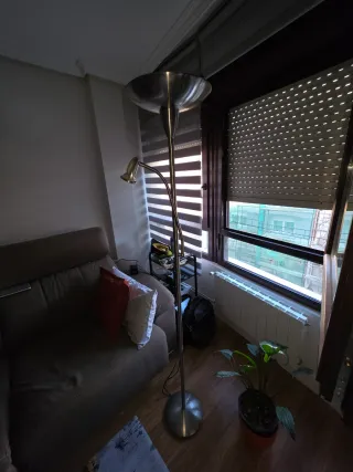 Lámpara de pie salón metal