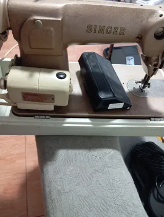 Máquina de coser Singer vintage