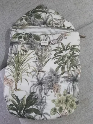 Saco de bebé estampado jungla