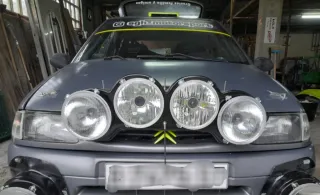 Parrilla Faros Citroen Saxo