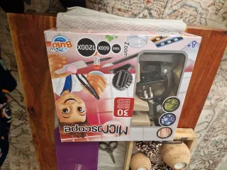 Microscopio educativo