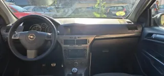 Opel Astra 2006