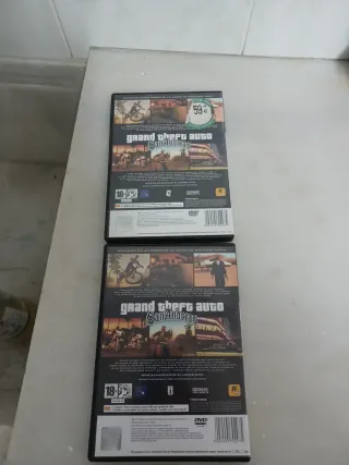 2 Juegos PlayStation 2: Grand Theft Auto