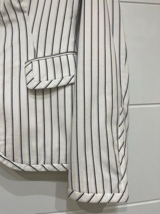 Americana de rayas de Zara Talla S