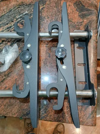 Soporte Colgador TV.