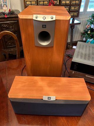 Home cinema 5.1 marca JBL + Amplificador de sonido