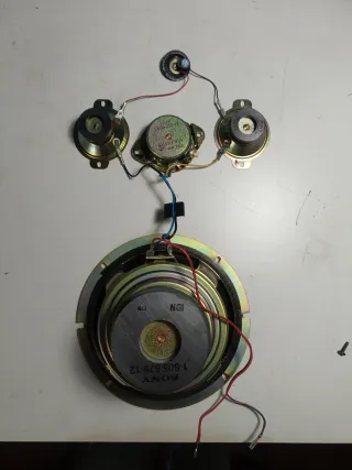 Woofer, medios y tweeter Sony SS-L90V