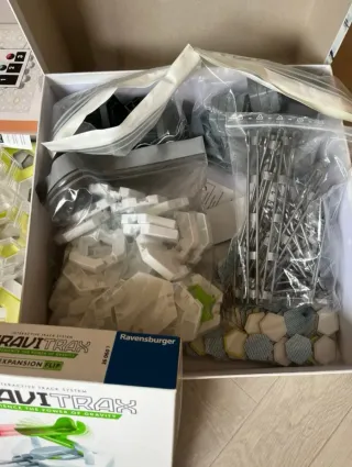 3 sets Gravitrax: juntos o separados.