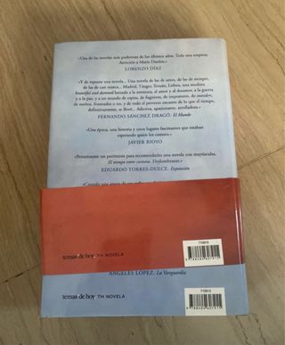 Libro: El tiempo entre costuras