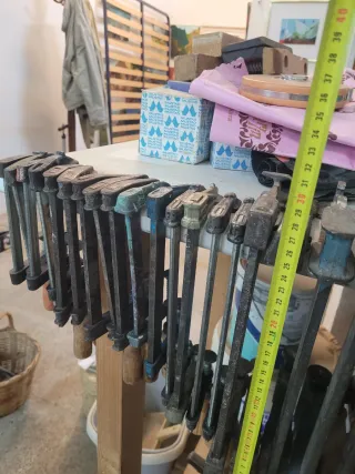 Gatos de carpintería antiguos