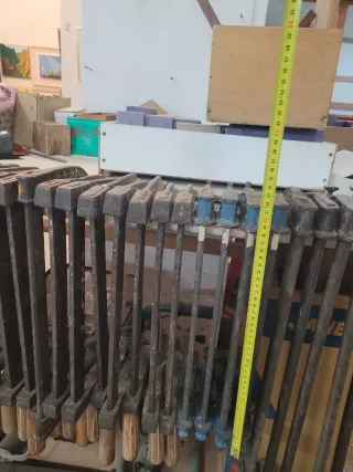 Gatos de carpintería antiguos