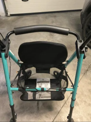 Andador Plegable Aluminio 4 ruedas