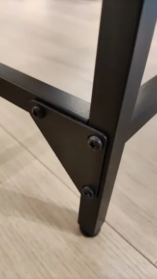 Escritorio IKEA VITTSJÖ cristal y metal