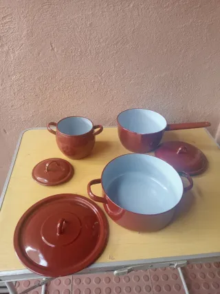 3 Ollas Antiguas Metal Rojo