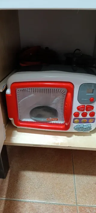 Cocina de juguete con accesorios