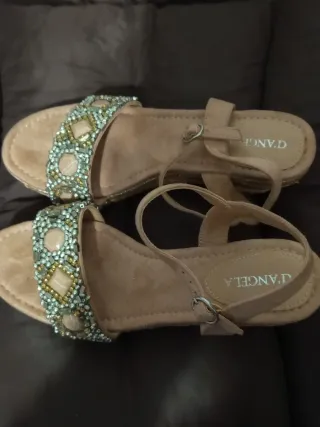 Zapatos variados de mujer