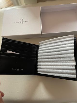 Billetera de hombre negra