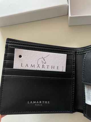 Billetera de hombre negra