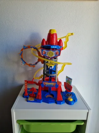 Torre de Entrenamiento Superzings