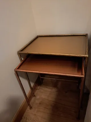 2 Mesitas Hierro Cobre y Dorado