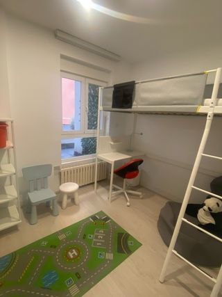 Cama alta con escritorio IKEA VITVAL