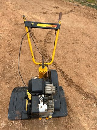 Motocultor Briggs & Stratton 4 tiempos