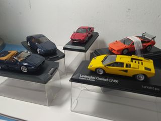 Lote de 5 superdeportivos italianos a escala 1:43