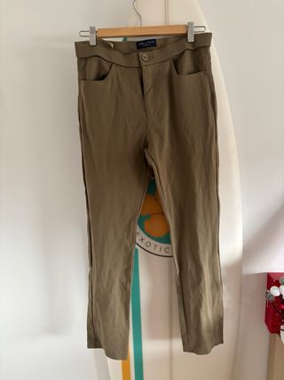 Pantalón Bariloche Talla 40 Verde Oliva Elástico