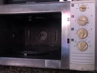 Microondas Moulinex Supreme Combi 900W