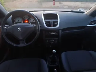 Peugeot 207 2009