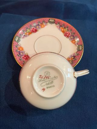 Taza y platillo Hutschenreuther 1930