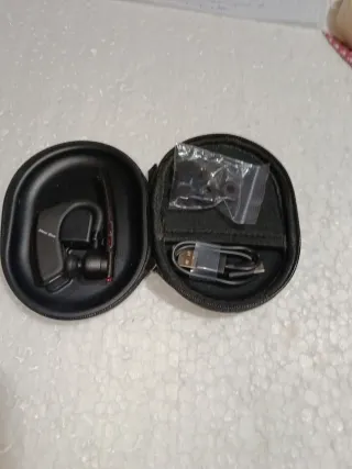 (43)Auriculares Bluetooth New Bee