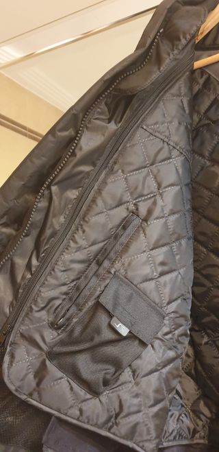 Chaqueta de moto con protecciones