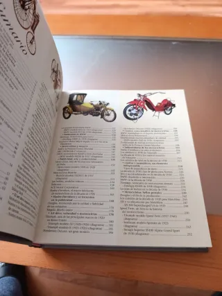 Atlas Ilustrado Motos muy antiguas