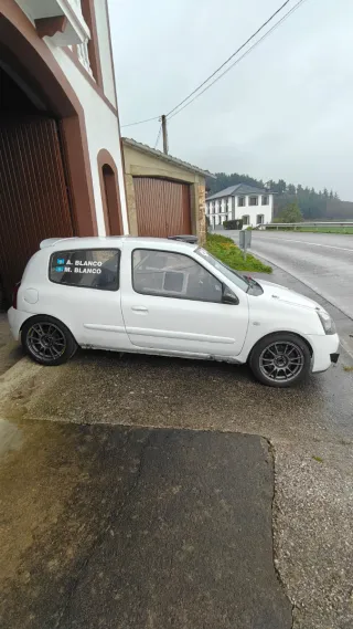 Renault Clio Sport Rally