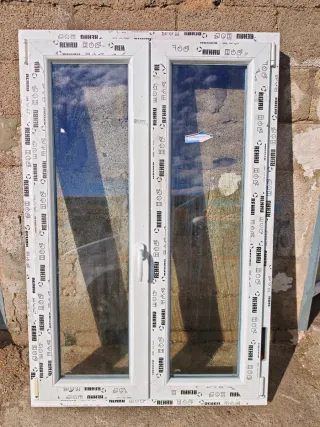 2 Ventana PVC REHAU 99 x 150