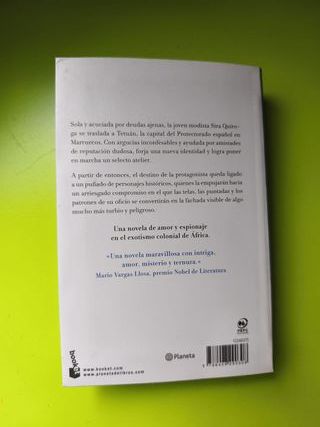 El tiempo entre costuras: Edición limitada a pr...