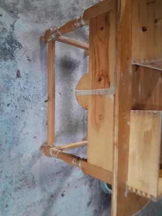 Mesa redonda abatible para restaurar