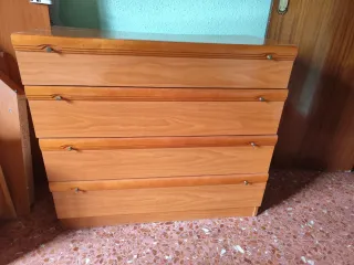 Cómoda y Mesitas de Noche Madera y espejo