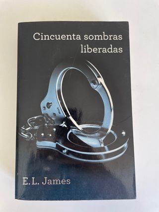 CINCUENTA SOMBRAS DE GREY