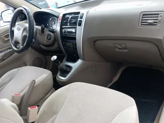 Hyundai Tucson, 2.0 diesel,140 CV,año 2007.